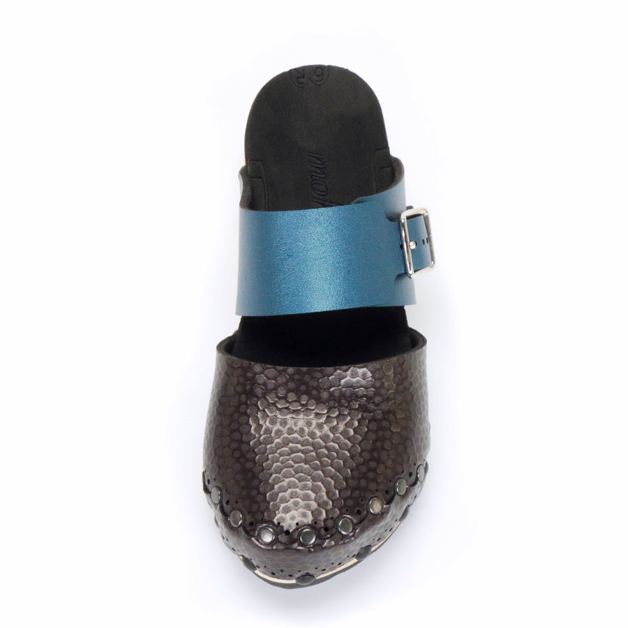 Low Clog Closed Toe Mule in Espresso and Azure