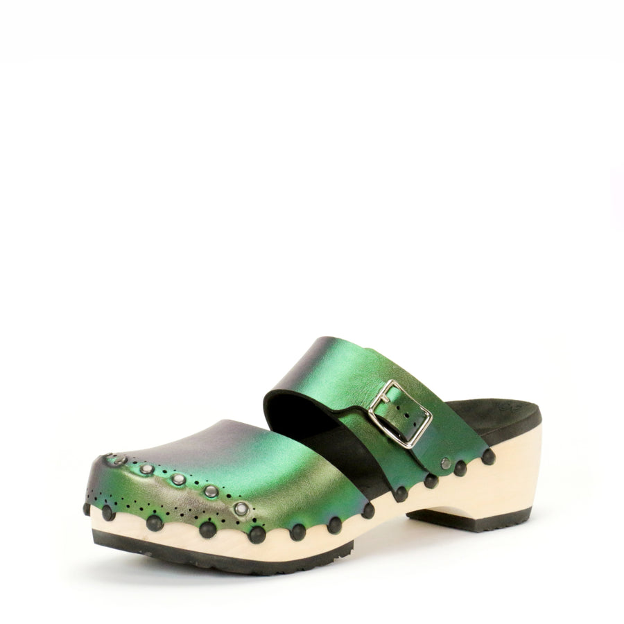 Mid Clog Closed Toe Mule in Emerald