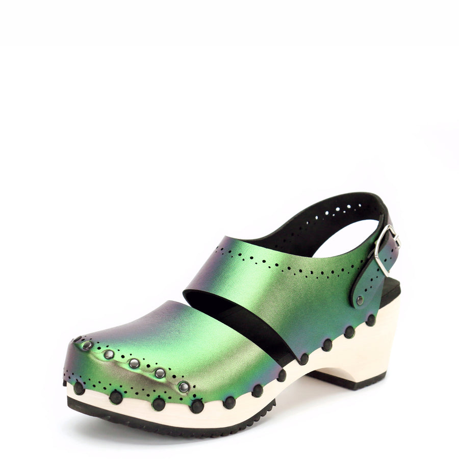 Mid Clog Closed Toe Slingback in Emerald