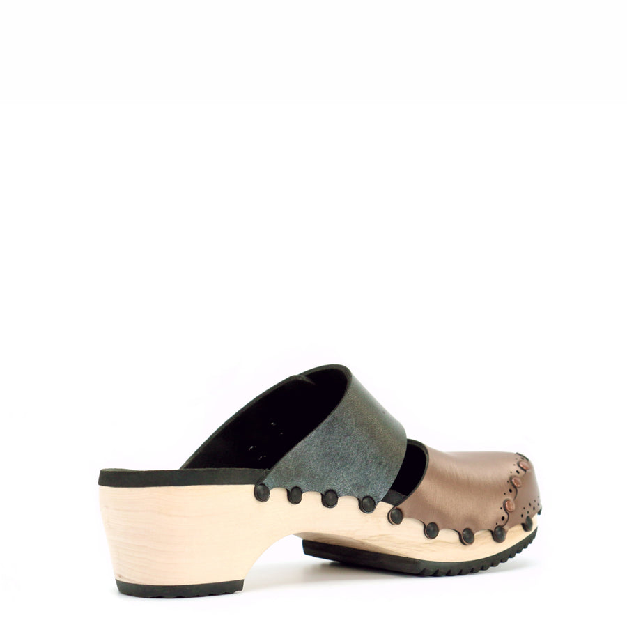 Mid Clog Closed Toe Mule in Mocha and Slate