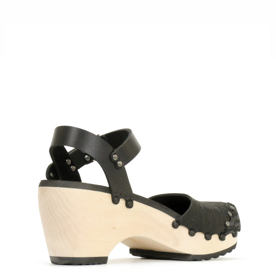 Tall Clog Closed Toe Ankle in Black