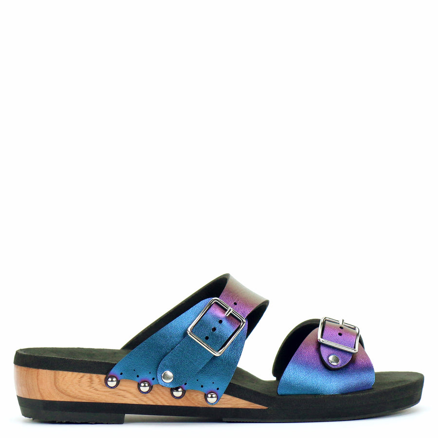 Low Wedge Buckle Toe Mule in Peacock - Mohop